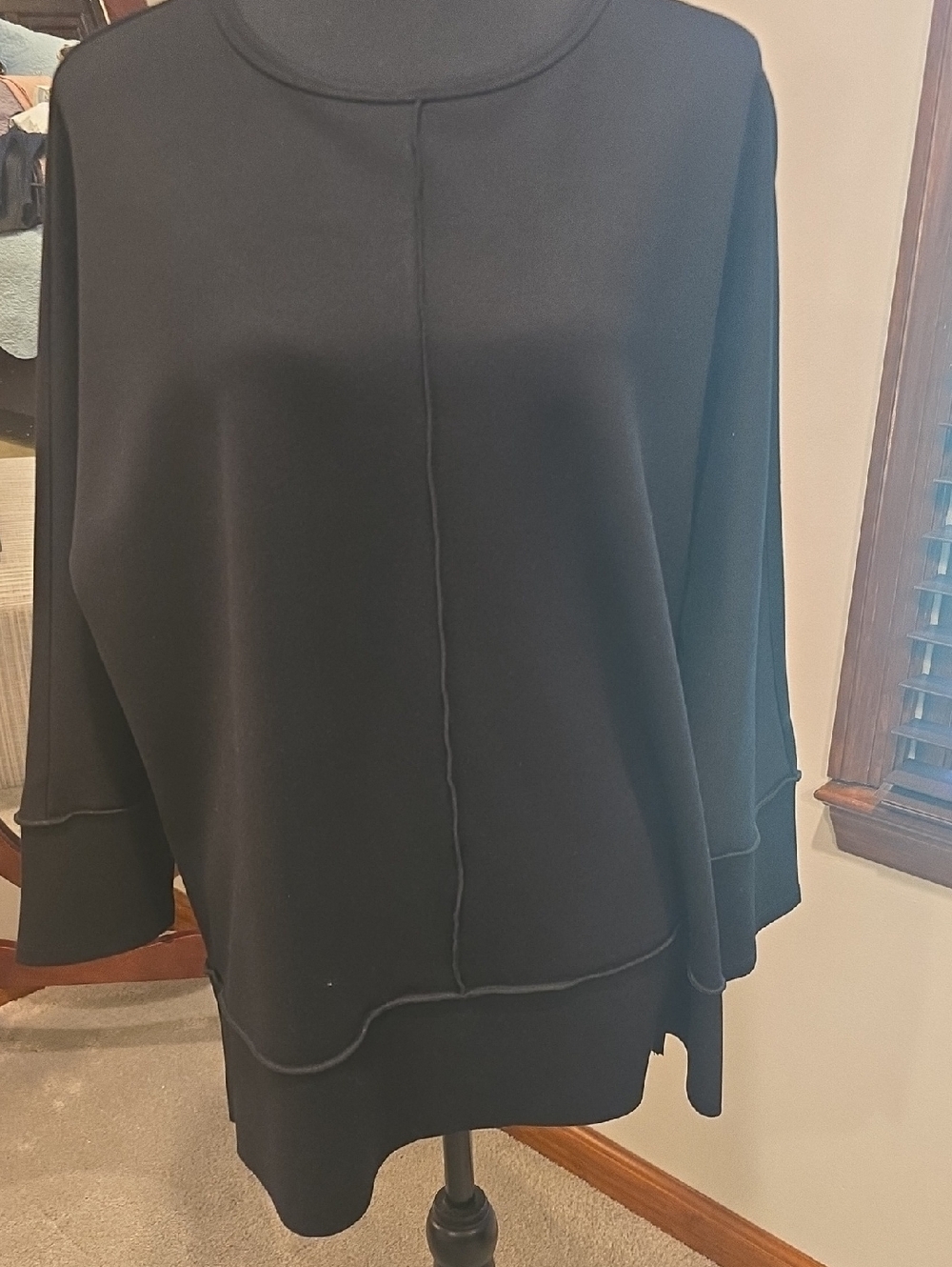 Jones New York Black Pullover Knit Boatneck Top